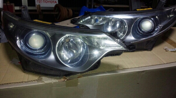 エスティマ50 純正 ヘッドライト HID 左右セット ライト 自動車
