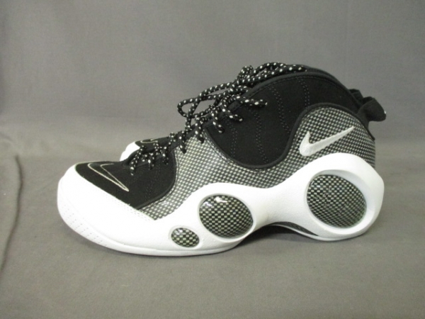 ナイキ スニーカー レディース エア ズーム フライト 95 黒×白