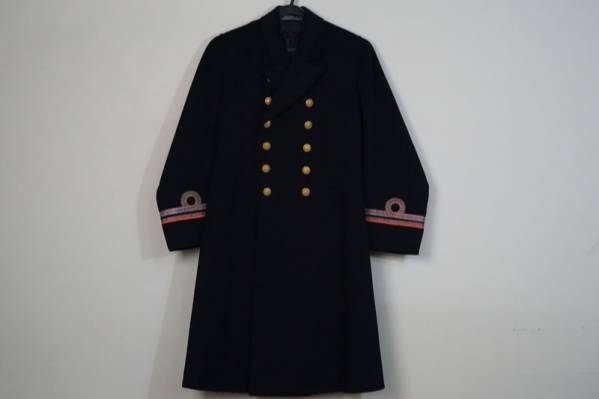 A37 旧日本海軍 中尉用通常礼装 フロックコート 礼衣 上衣 軍服 制服 売買されたオークション情報 Yahooの商品情報をアーカイブ公開 オークファン Aucfan Com