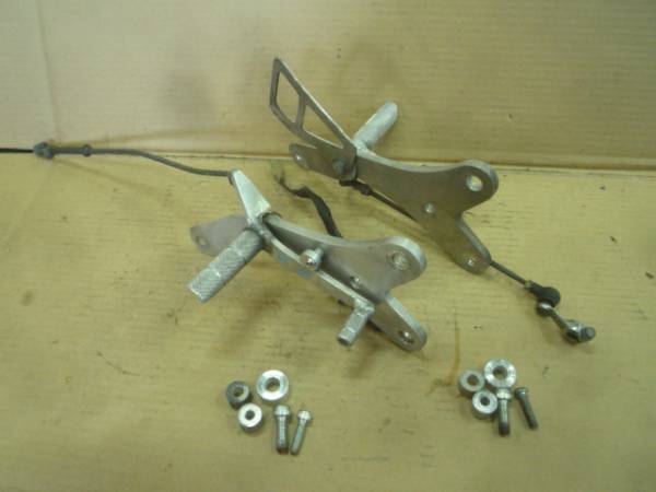 CB250RS(MC02-10055**)社外バックステップ