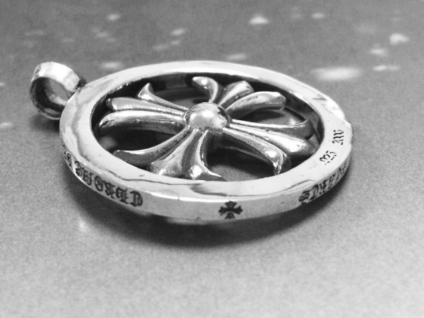 ▲　クロムハーツ　▲　ＣＨプラス・メダリオン・ペンダント