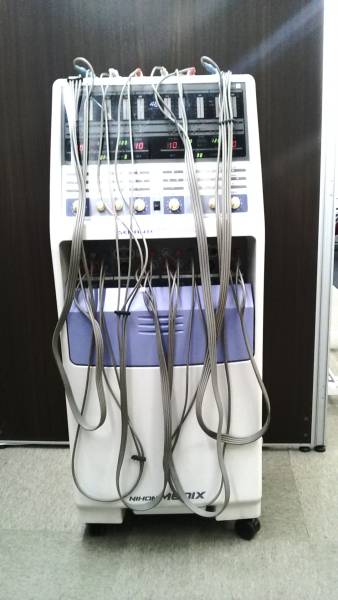 日本メディックス 干渉波 低周波 治療機器 整骨 整体 セダンテミリア
