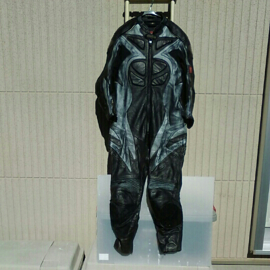 コミネSpazzio レザーツナギ 3L中古