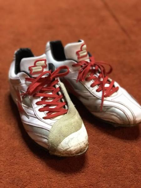 SSK金属スパイク。