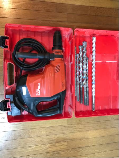 ヒルティ HILTI TE 70-D/AVR 中古 ビットおまけ付き ハンマードリル SDS-MAX