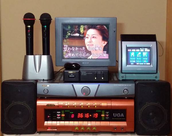 ☆UGA-01 今年2月の新曲も歌える家庭用フル装備のカラオケセット