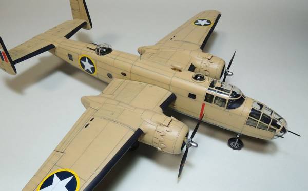 1/48 B-25 完成品 航空機 プラモデル 【公式通販】
