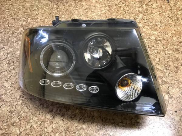 リンカーン　マークLT　プロジェクターヘッドライト右　F-116