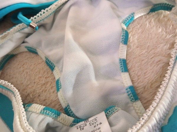 ★白＆青緑ボーダー柄なローライズ可愛い初音ミクちゃん風ビキニ水着【送料164円】_3