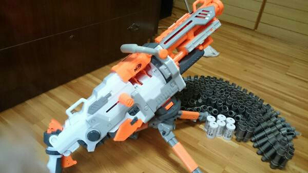 NERF ナーフ (美品)EBF-25 バルカン 「ハボック」+給弾ベルト7本+電池