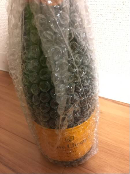 ヴーヴクリコ・ポンサルダン・イエローラベル・ブリュット 750ml 未開栓 Veuve Clicquot Ponsardin BRUT
