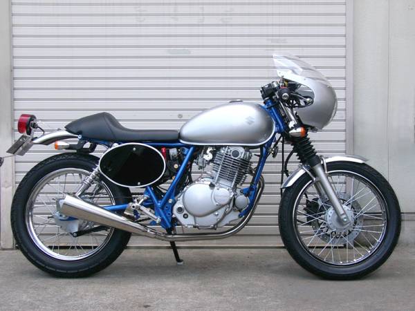 ST250用 KENZシングルシート美品 カフェレーサーマニア必見 グラス