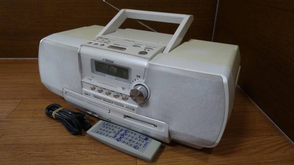 【完動品】Victor CD/MDラジカセ Clavia RC-A2 ホワイト ◇Victor Clavia RC-A2 CD・MD・カセット・ラジカセ（白） リモコン