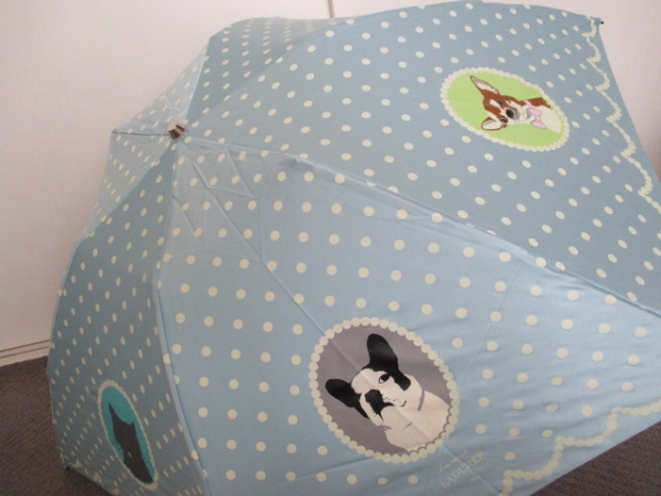 【未使用】LADUREE　ラデュレ　長傘　雨傘 ドット フレンチブルドッグ ラデュレ 雨傘 傘 フレンチブルドッグ柄 折りたたみ 未使用LADUREE