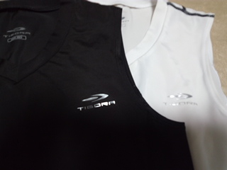 ユニホーム　アンダー　白黒セット　おまけ付　160_2