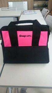 スナップオン　ピンク　バッグ　バッグのみ。 スナップオン ピンクのYahoo!オークション(旧ヤフオク!)の相場・価格を