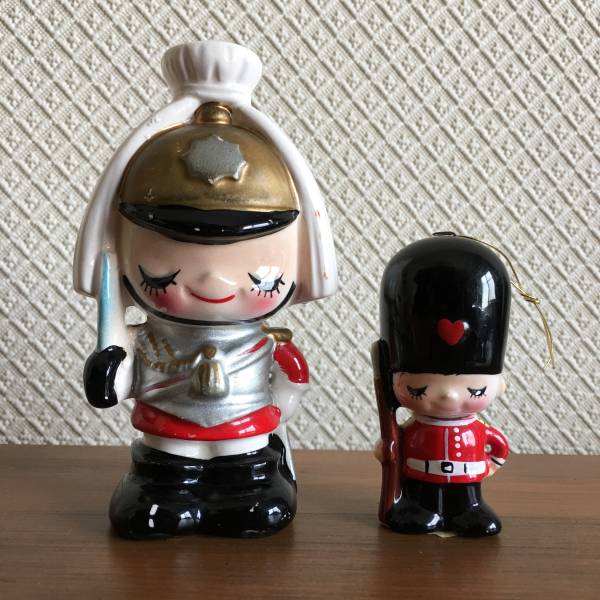 内藤ルネ　JON陶器貯金箱　昭和レトロ Amazon.co.jp: 内藤ルネ 恋地蔵 貯金箱 陶器 昭和レトロ ファンシー 箱付き : おもちゃ