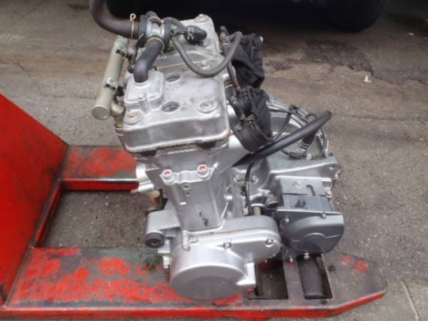 ZZR400 ZX400N-034 【エンジン】