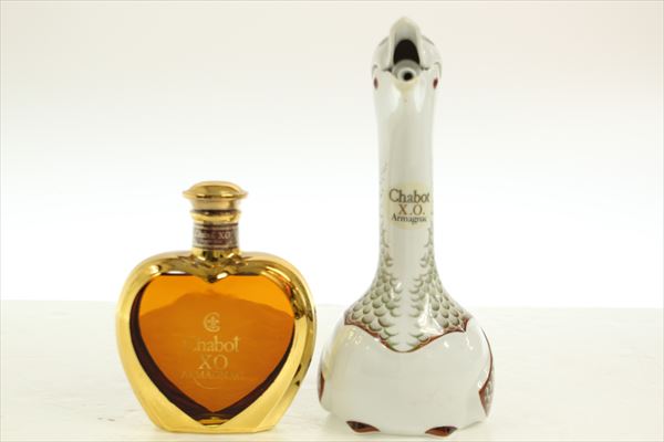 100%新品，本物保証 1円 古酒 Chabot X.O. ARMAGNAC シャボー アルマニャック ホワイトグース 陶器ボトル ハートボトル2本セット(アルマニャック)｜売買されたオークション情報、yahooの商品情報をアーカイブ公開 - オ アルマニャック