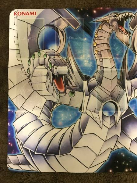 遊戯王 ヘルカイザー サイバーエンドドラゴン プレイマット ヘル