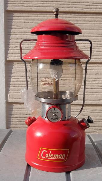 コールマン 1955年7月製ヴィンテージ赤 ランタン MODEL200A難あり