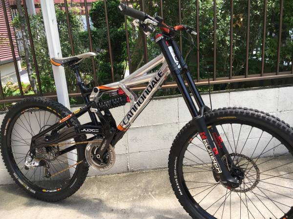 USED cannondale キャノンデール ジャッジ Judge DH Team Replica