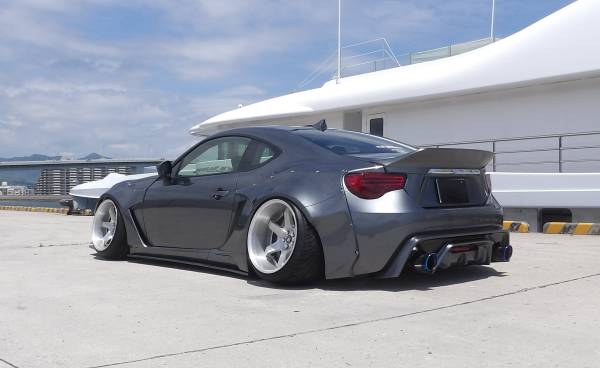 ８６　ＢＲＺ　リアディフューザー　RALLYBACKER