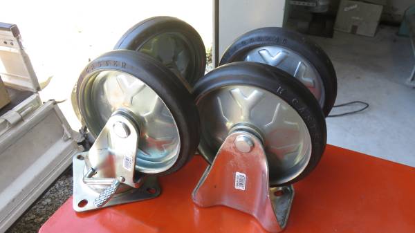 【送料無料】新品未使用品、200Φ自在ブレーキ付ゴム車輪～２個、固定ゴム車輪～２個OH　オーエッチ　産業用　ゴム車輪、キャスター_3