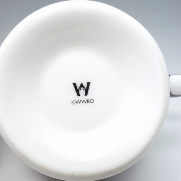 ウェッジウッド(Wedgwood) フロレンティーン セージグリーン ティーカップ&ソーサー(リー)　D272 【Sランク】