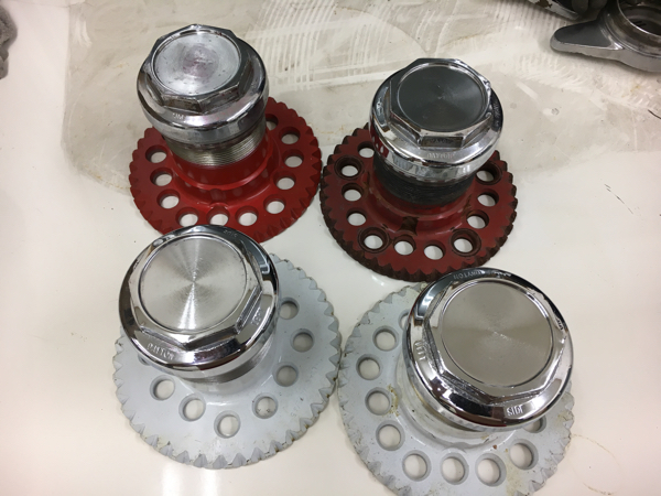 ワイヤーホイール.デイトン.タワー.ノックオフ.インパラ.キャデラック