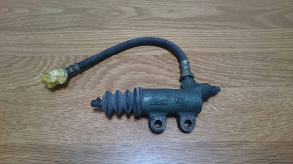 GX90 GX100 クラッチレリーズシリンダASSY 31470-22190 マーク2 チェイサー クレスタ