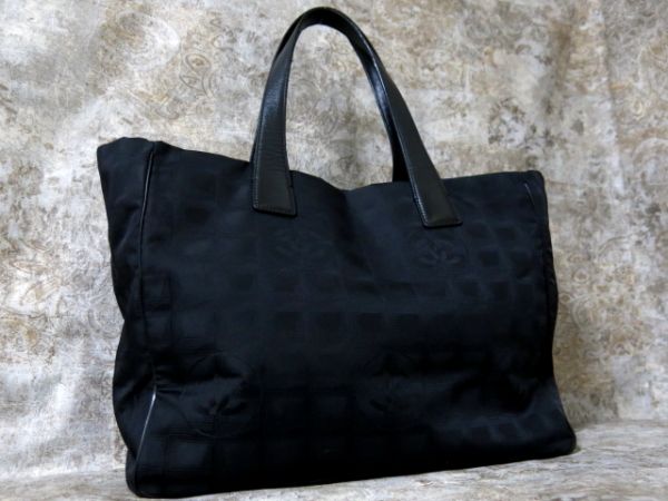 CHANEL シャネル ニュー トラベル ライン ナイロン レザー 革 トート 