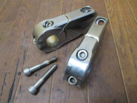 即決中古　マグザム　27　SG17J　 ハンドルクランプ　社外