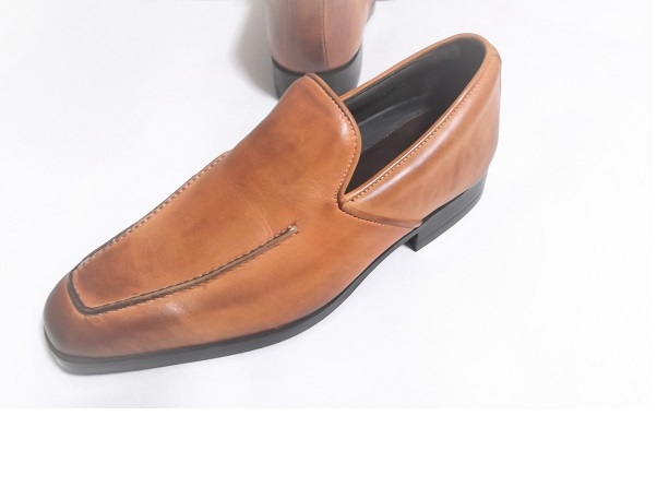  ORIIHICA SLIP-ON スリップオンシューズ レンガ茶 26.0cm 本革製(26.0cm)｜売買されたオークション情報、yahooの商品情報をアーカイブ公開 - オークファン 26.0cm