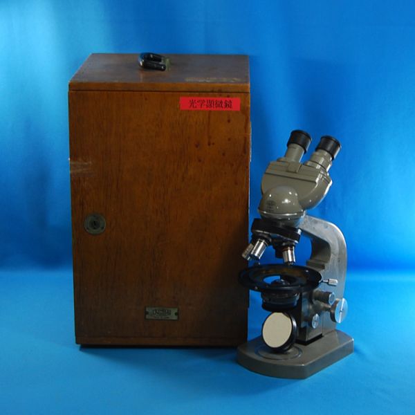 K18661 オリンパス 生物顕微鏡 専用箱付