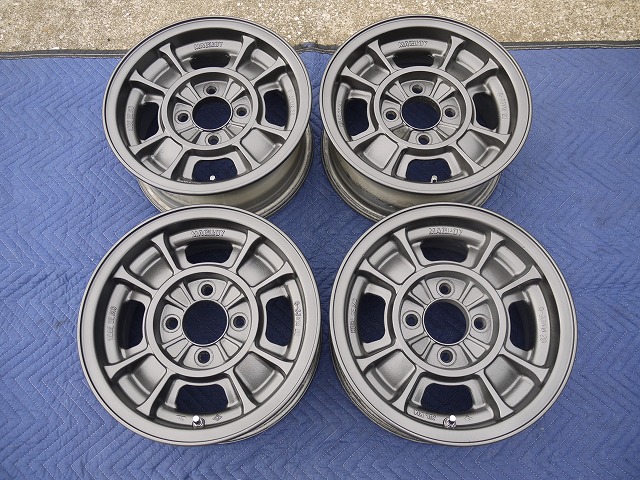 希少当時物　マグネシウムホイール　MAGLOY旧車 楽天市場】希少 当時物 旧車 軽量 マグネシウム ホイール 14インチ