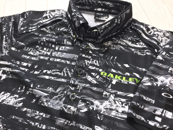 新品◆オークリー ゴルフ 背面ビッグロゴ 吸汗速乾 半袖ボタンダウンシャツ★サイズXL_1