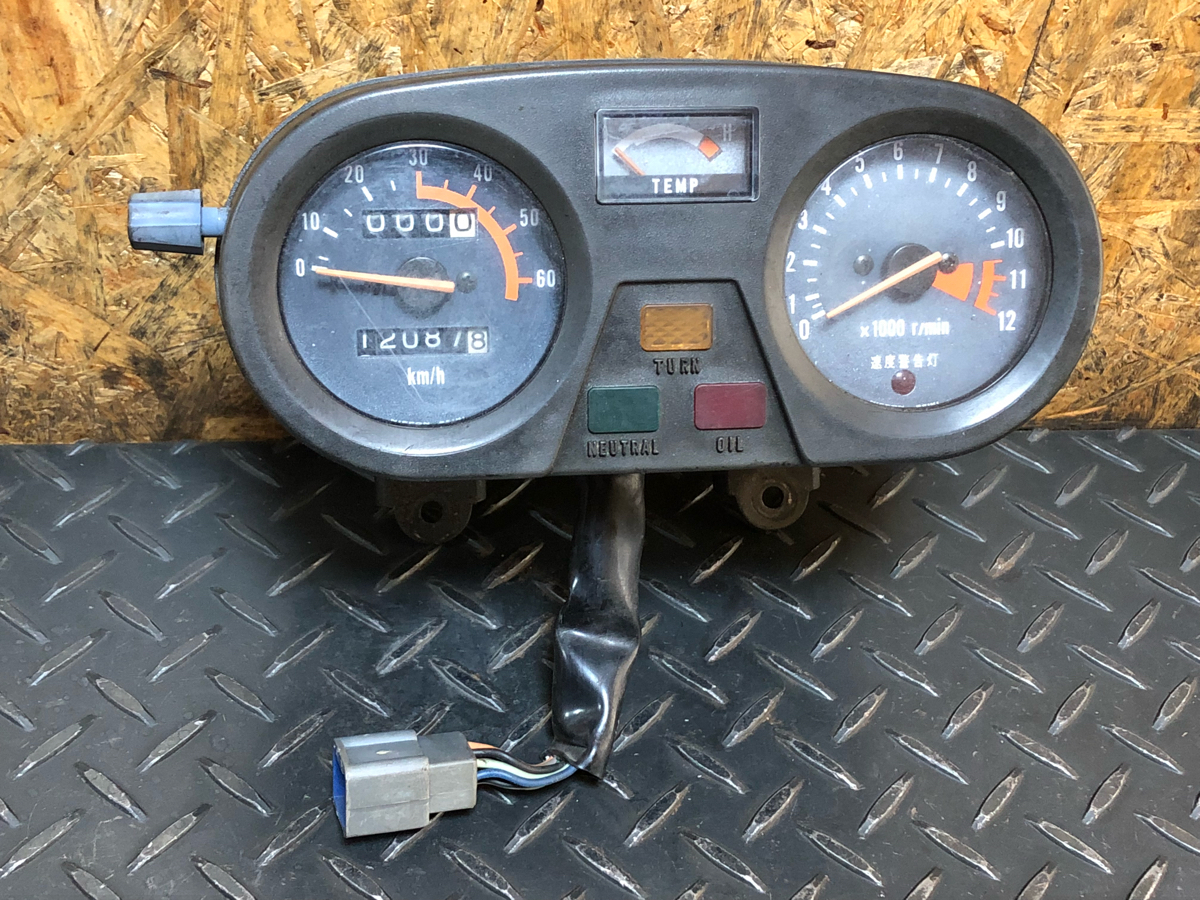 【SUZUKI TS50ハスラースピードメーター及びタコメーター】 SUZUKI ☆TS?ハスラー50?SA11A?スピード タコ メーター☆純正☆ TS50