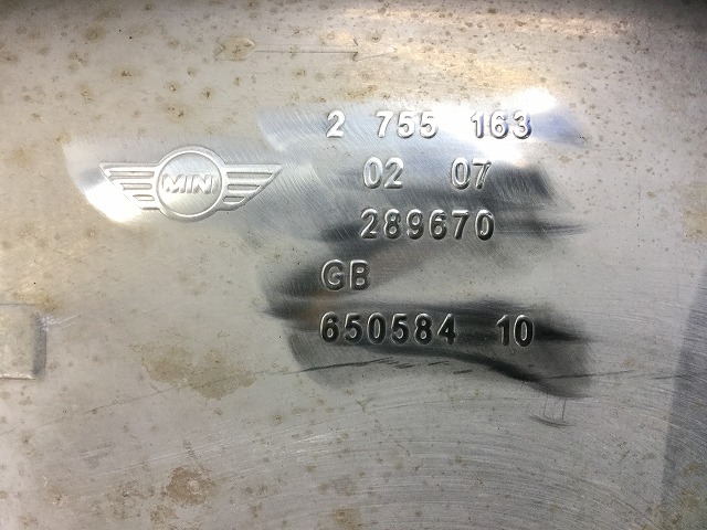 MN002 R56 ミニ MF16S クーパーS 純正 センター出し センター MN002 R56 ミニ MF16S クーパーS 純正 センター出し センター