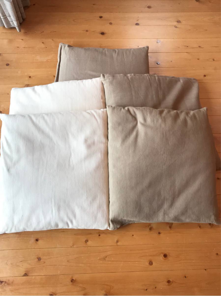無印良品 座布団 5個セット 変えカバー付 【使用回数少ない】
