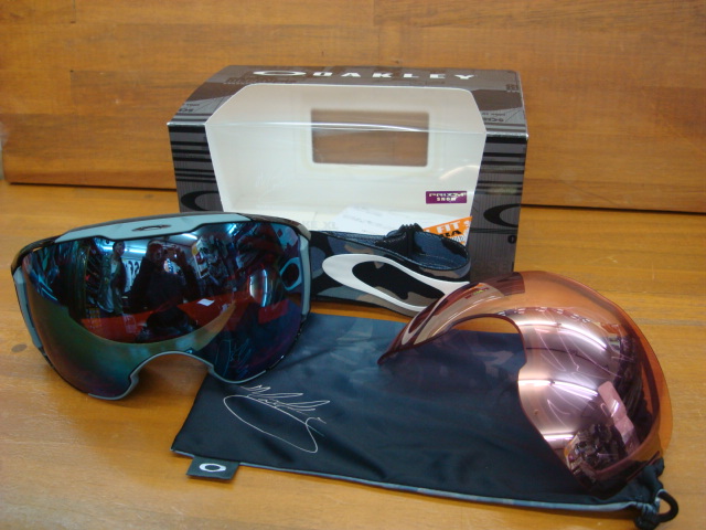 17オークリーMark McMorris SIGNATURE AIRBRAKE XL ASIAN FIT送込