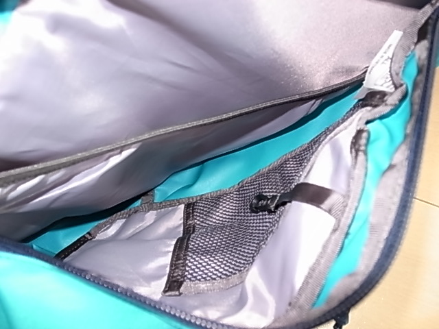 梨花 愛用 Patagonia パタゴニア Atom Sling 8l 460fa16 アトム スリング ボディバッグ ショルダーバッグ ブルー青 Adh39 パタゴニア 売買されたオークション情報 Yahooの商品情報をアーカイブ公開 オークファン Aucfan Com