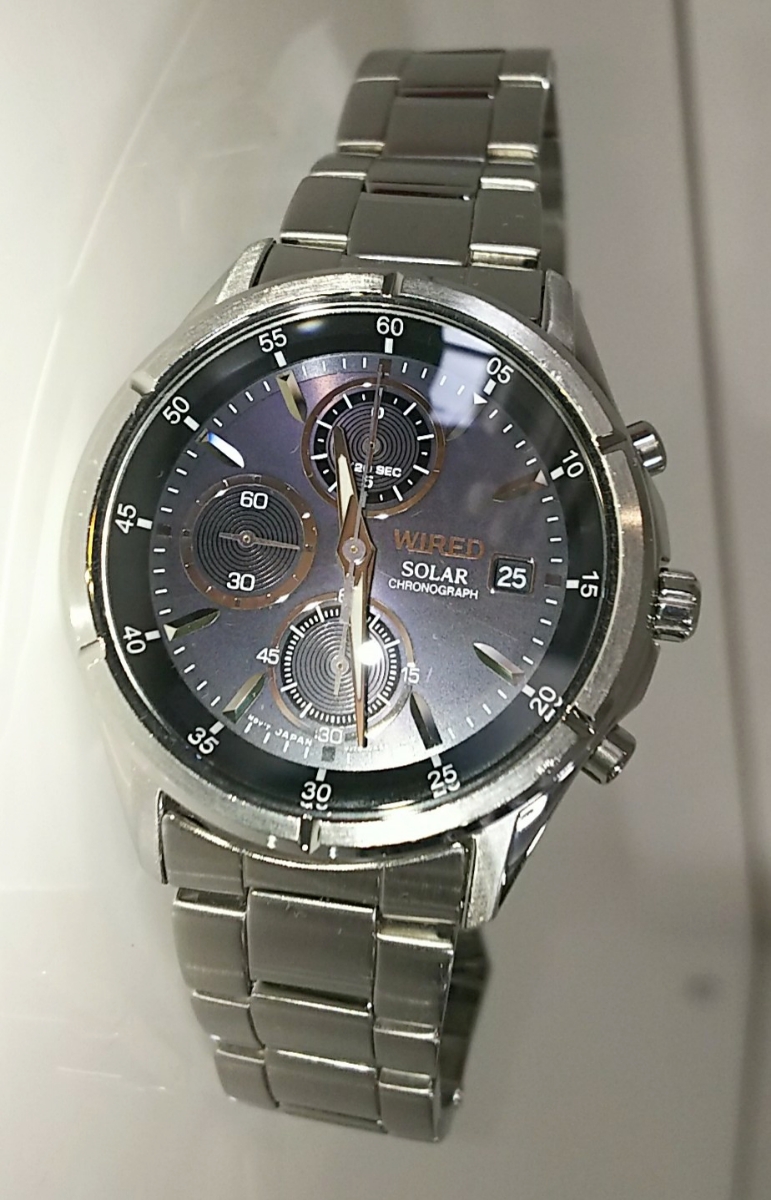 送料無料WIRED腕時計【動作品】クロノグラフ格安ソーラー売切りSEIKO