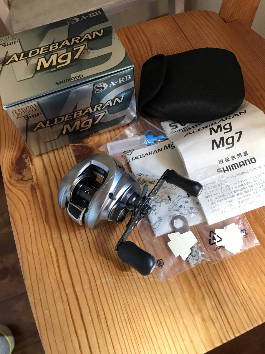 シマノ 09アルデバランMg7 右巻きライトハンドル シマノ、アルデバランmg7☆右ハンドル シマノ 09アルデバラン Mg7 右