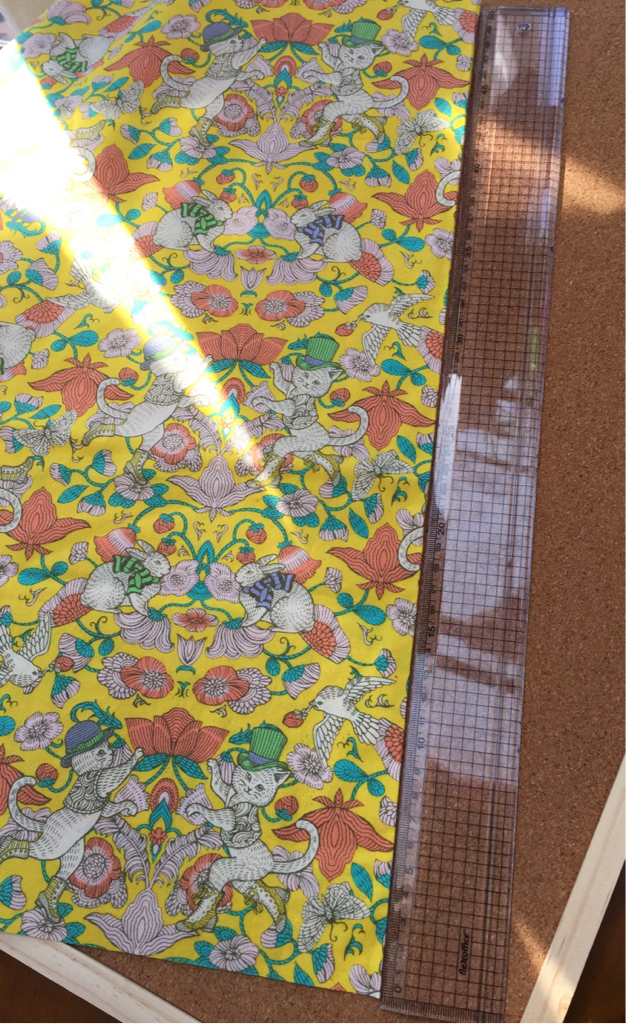 レア ジョリーポム joli pomme いちご泥棒 (長靴をはいた猫) カナリアイエロー幅106センチ×縦約51cm