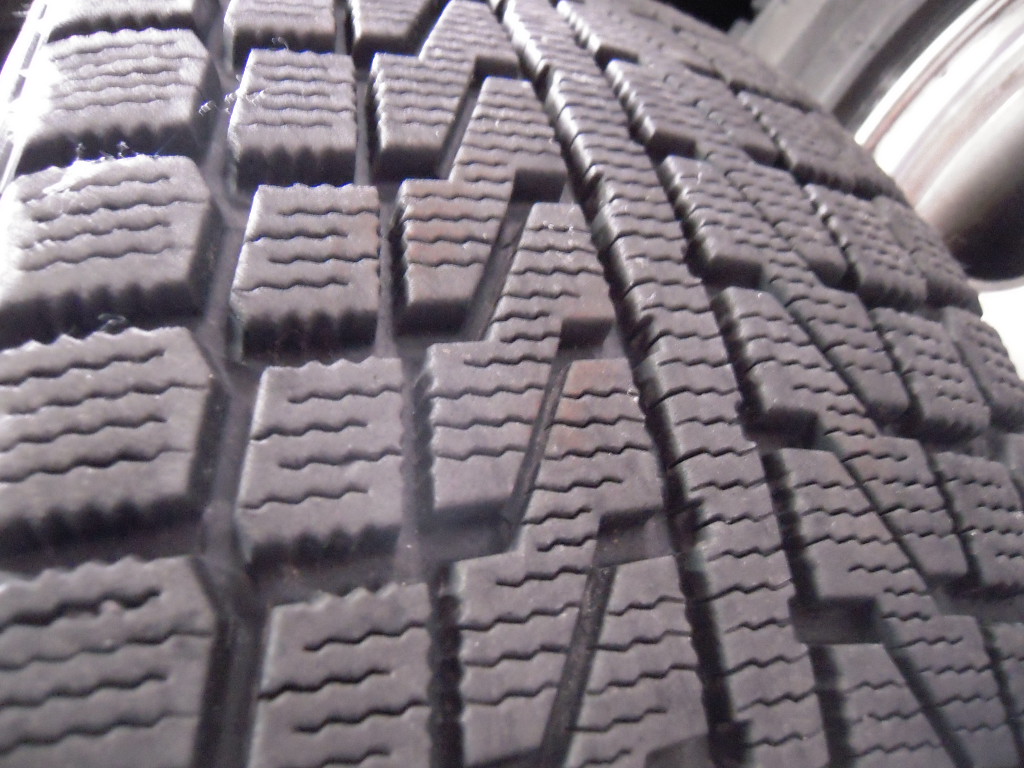205/55R16 スタッドレスアルミホイールセット ベンツ純正ホイール 205 