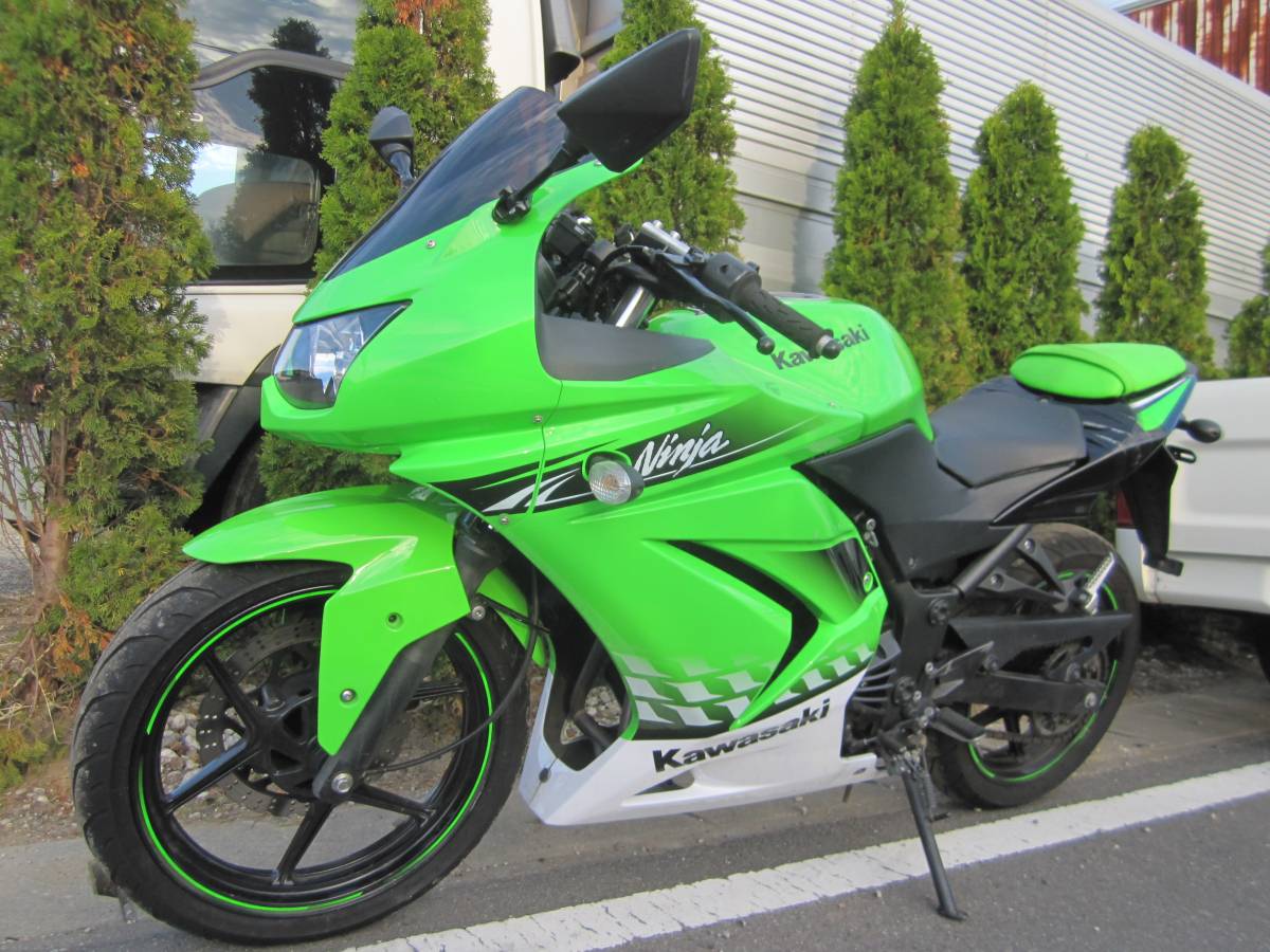 ニンジャ　250cc  実働確認済み カワサキから250cc4気筒のスーパースポーツモデル、Ninja ZX-25R