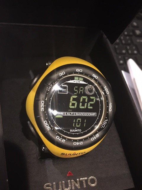SUUNTO VECTOR YELLOW スント ベクター イエロー 廃版 黄色 ヴェクター