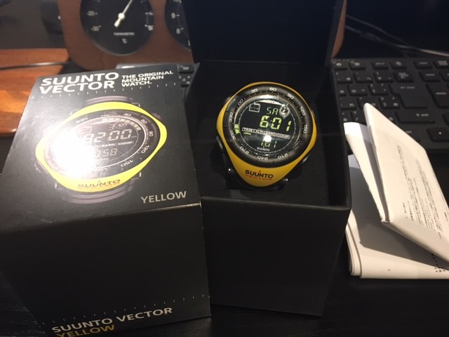 SUUNTO VECTOR YELLOW スント ベクター イエロー 廃版 黄色 ヴェクター