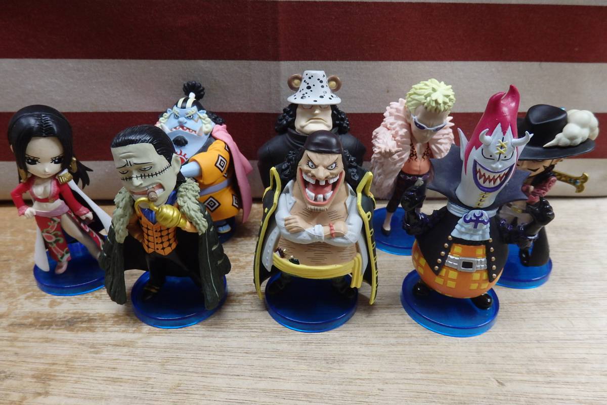 ONE PIECE ワンピース ワールドコレクタブルフィギュア Vol.4 全8種